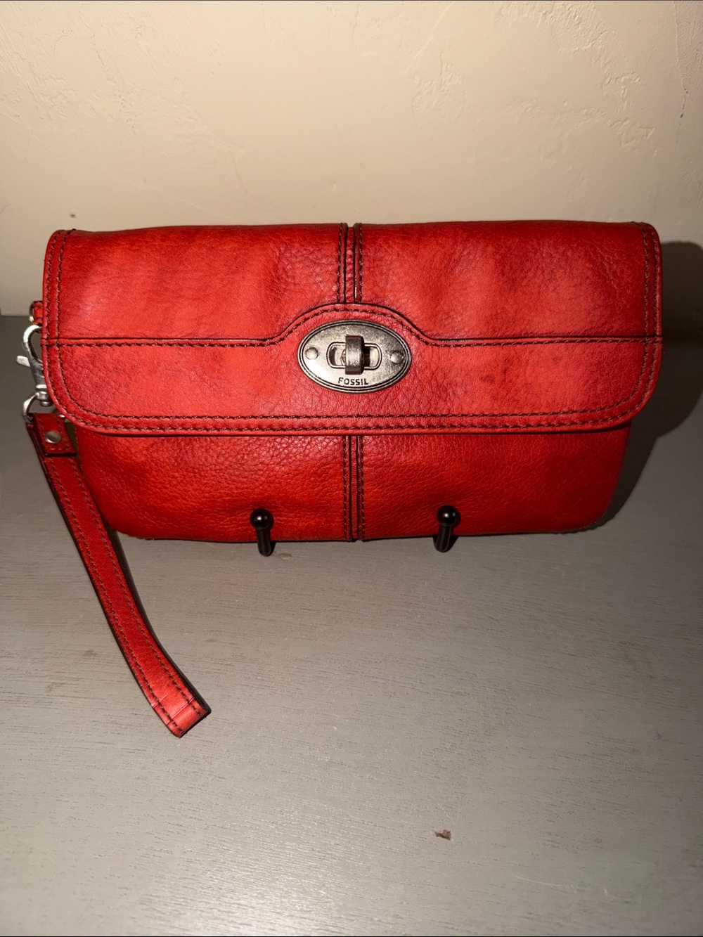Fossil Red Leather Turn-Lock Wristlet Clutch